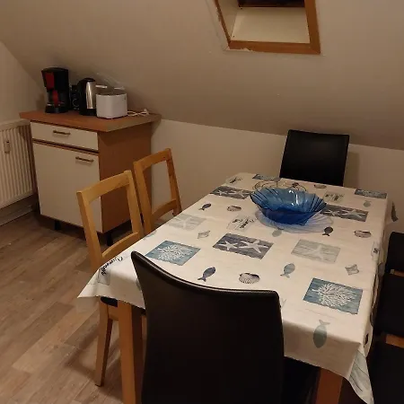 Apartment 2 Zimmer Ferien & Monteur Dg *